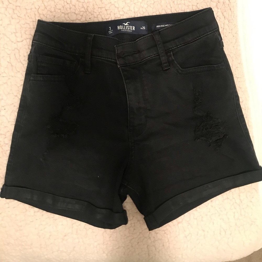 Midi shorts! Size 3